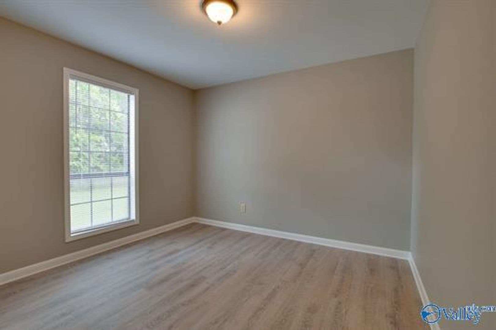 Huntsville Apartment: 204 Berine Ave