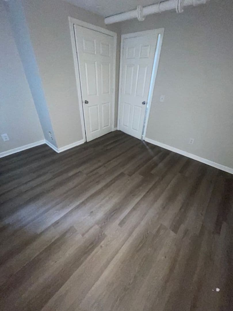 Springfield Apartment: 66 Mattoon St