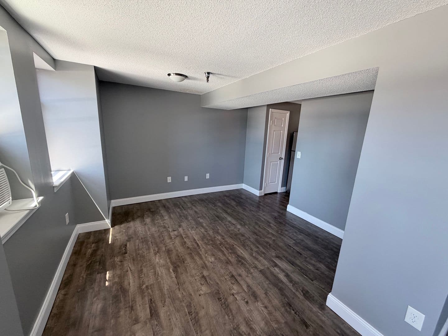 Springfield Apartment: 122 Chestnut Street