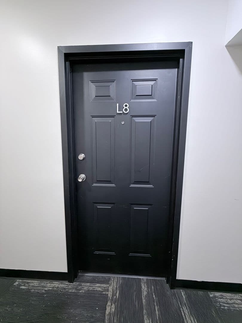 Springfield Apartment: 122 Chestnut Street