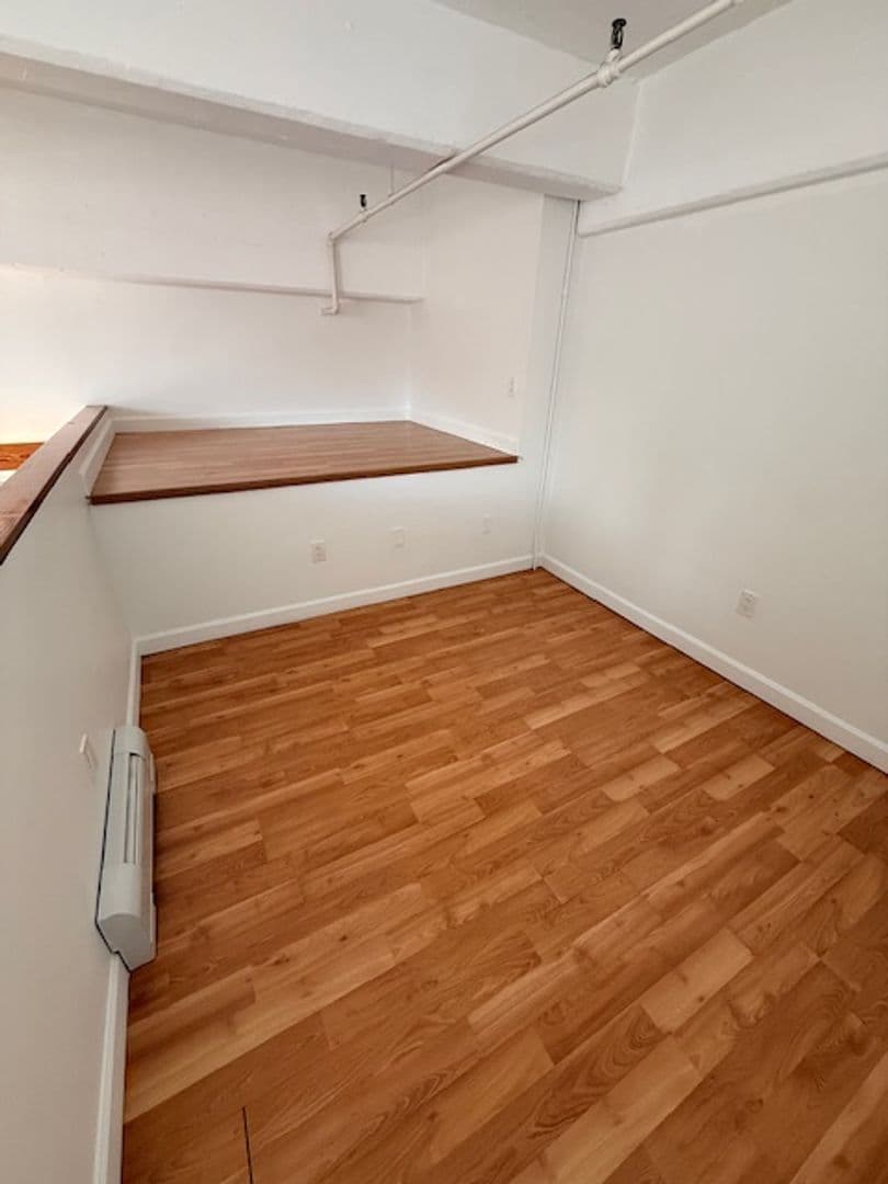 Springfield Apartment: 11-15 Park St