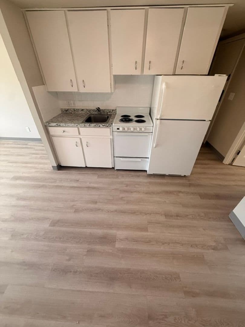 West Springfield Apartment: 1139 - 1163 Elm Street