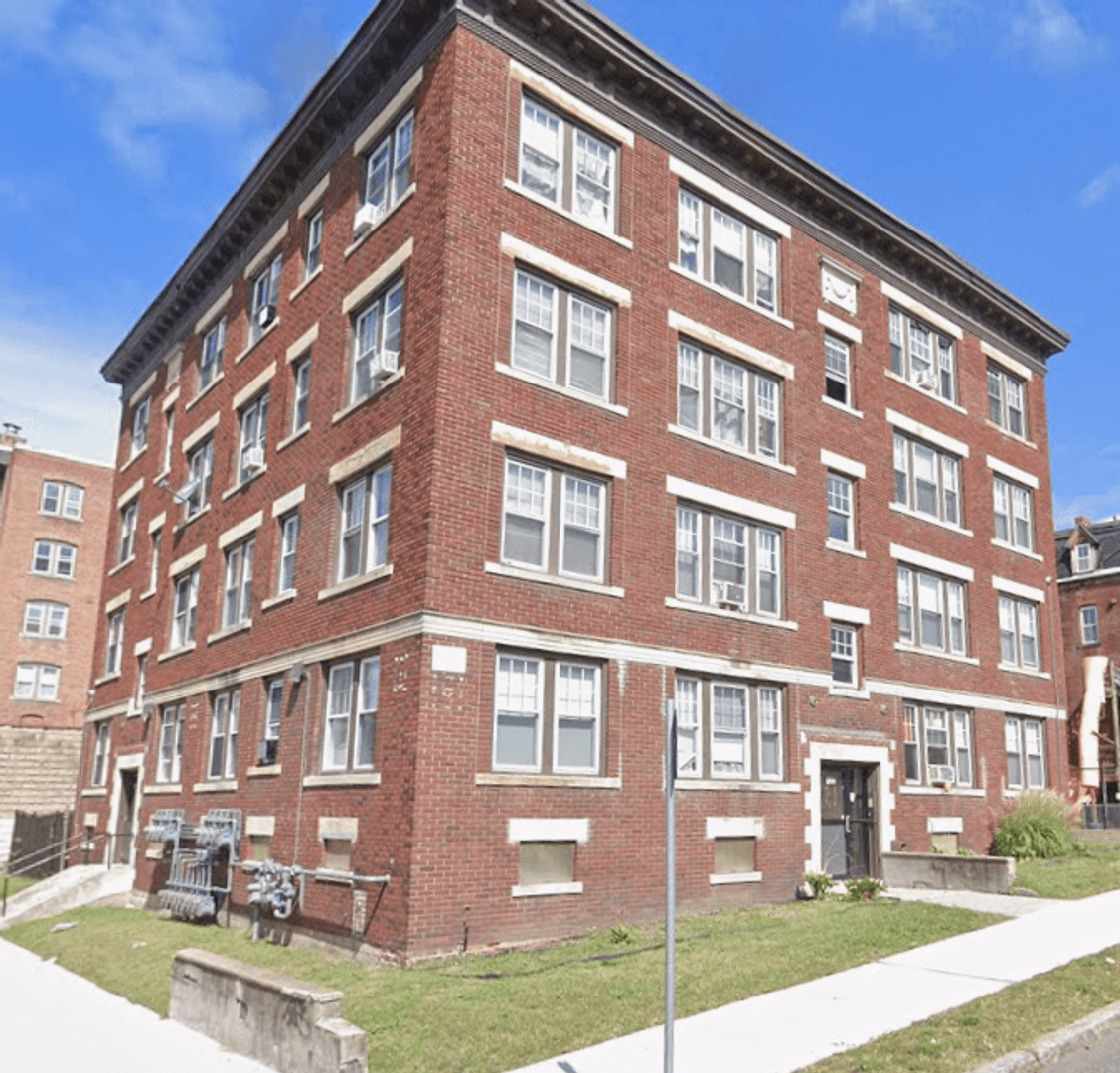 Springfield Apartment: 120-122 Central St