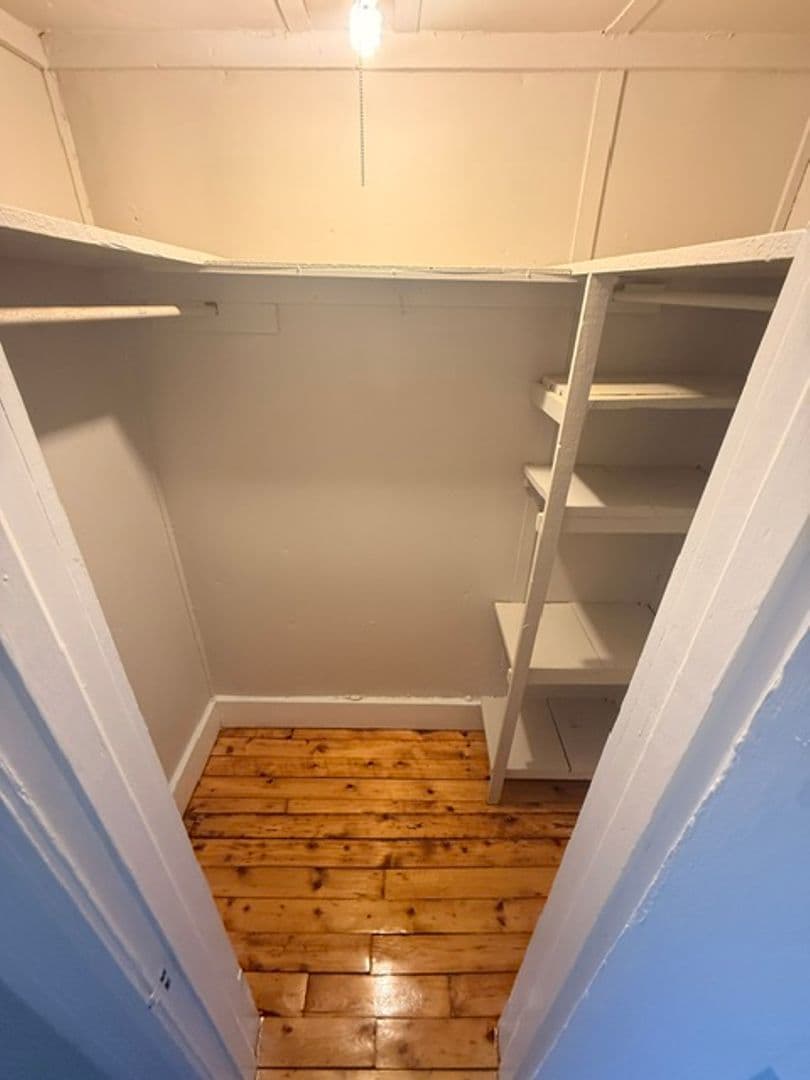 Chicopee Apartment: 805 Chicopee Street
