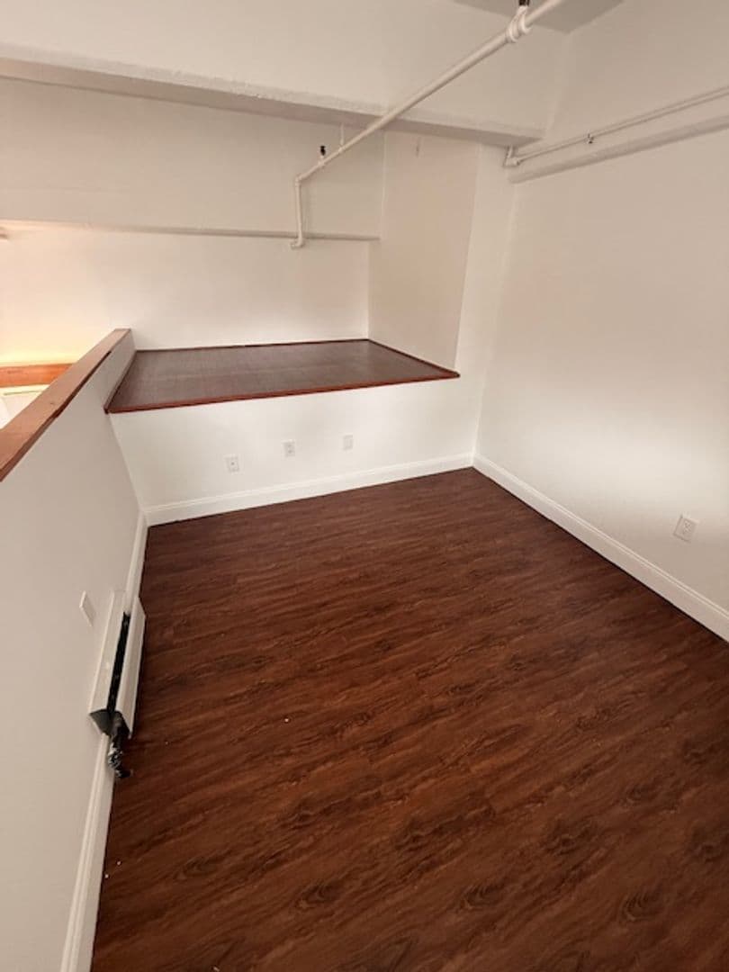Springfield Apartment: 11-15 Park St