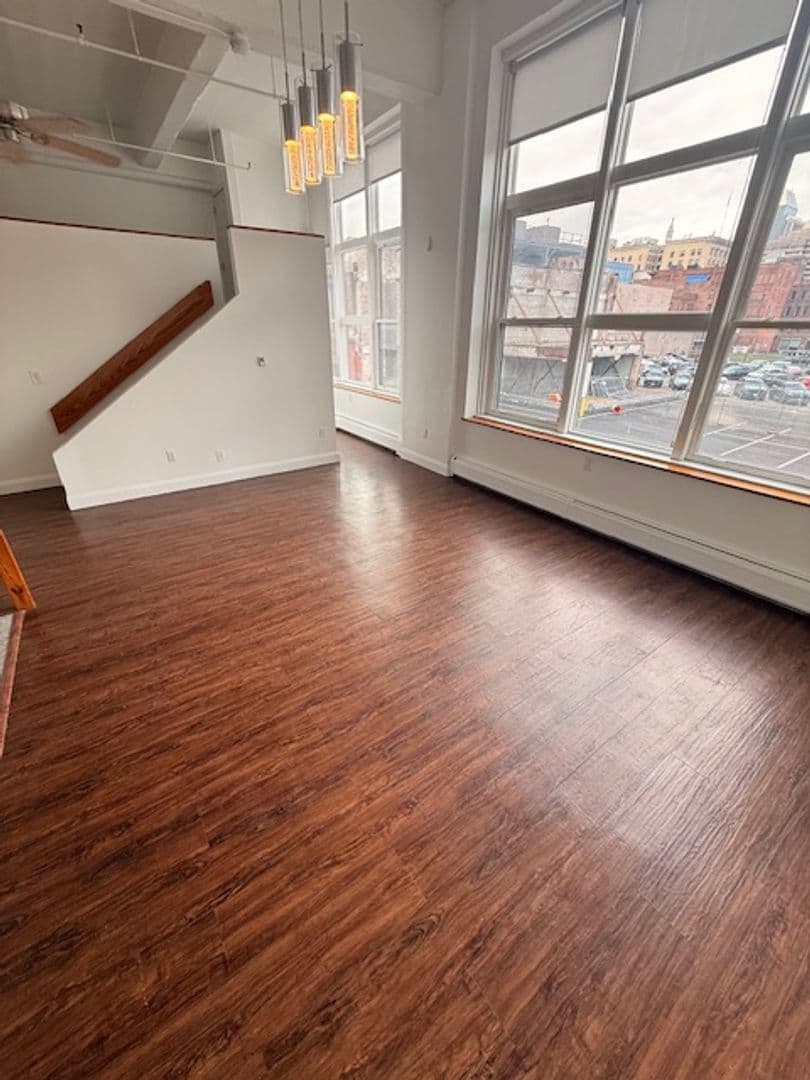 Springfield Apartment: 11-15 Park St