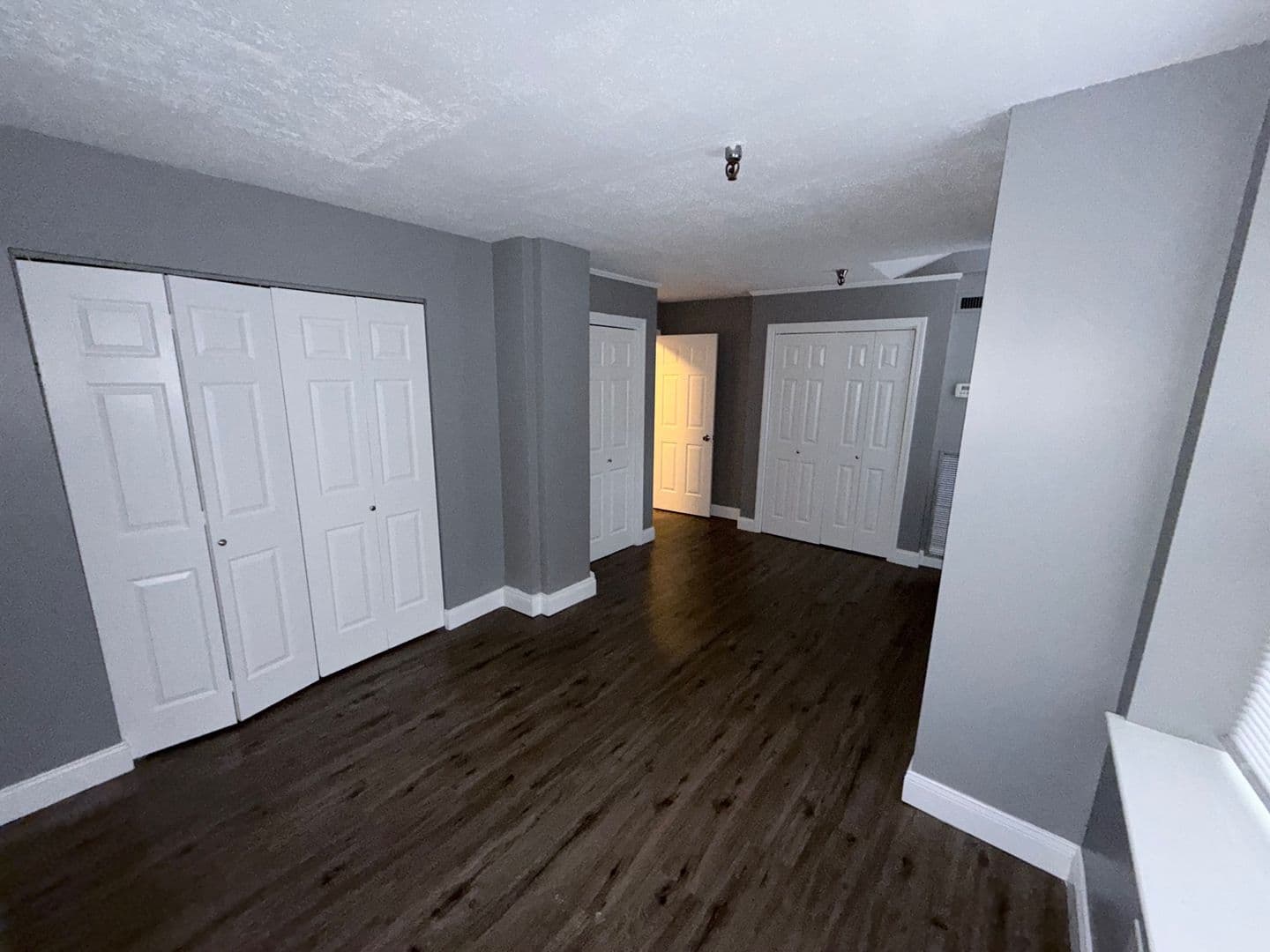 Springfield Apartment: 122 Chestnut Street