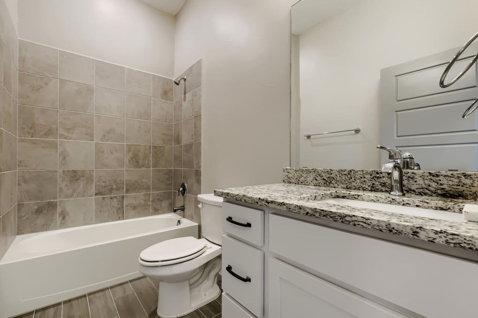San Antonio House: 4303 Moss Ct