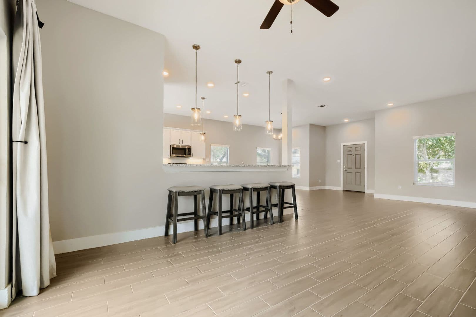 San Antonio House: 4303 Moss Ct