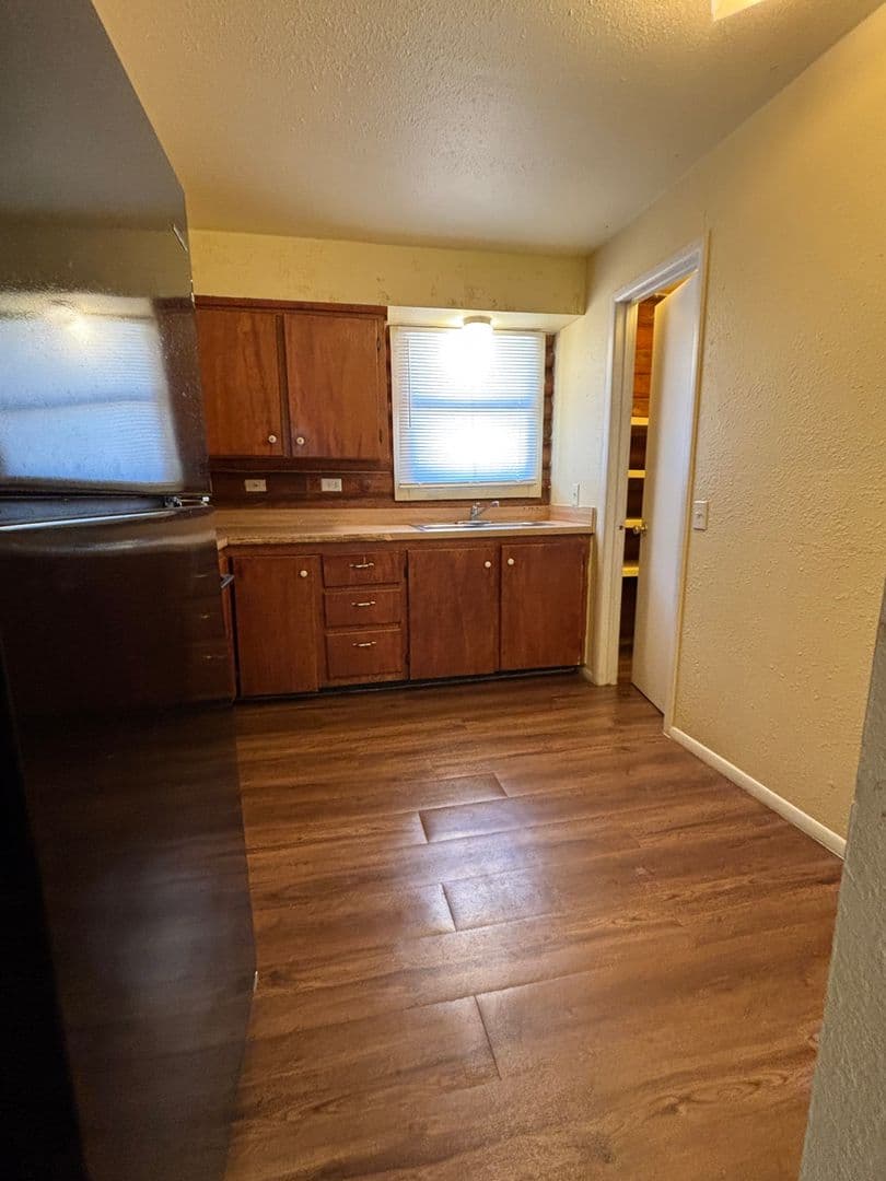 Bandera Apartment: 234 San Angelo St