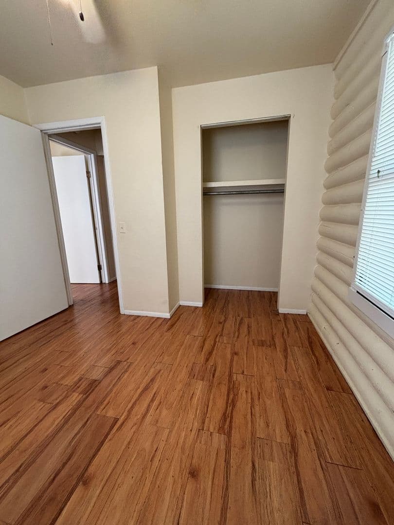 Bandera Apartment: 234 San Angelo St
