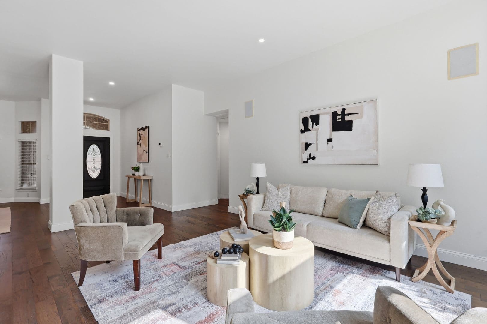 San Antonio House: 24 Inwood Manor