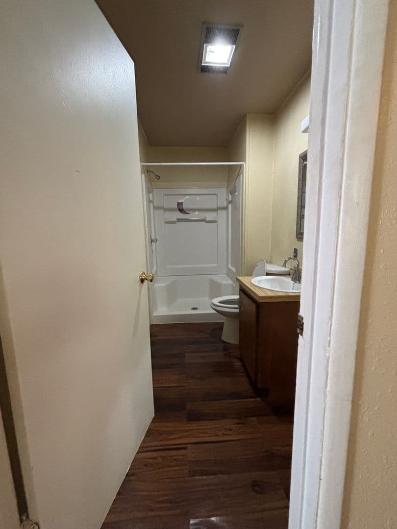 Bandera Apartment: 234 San Angelo St