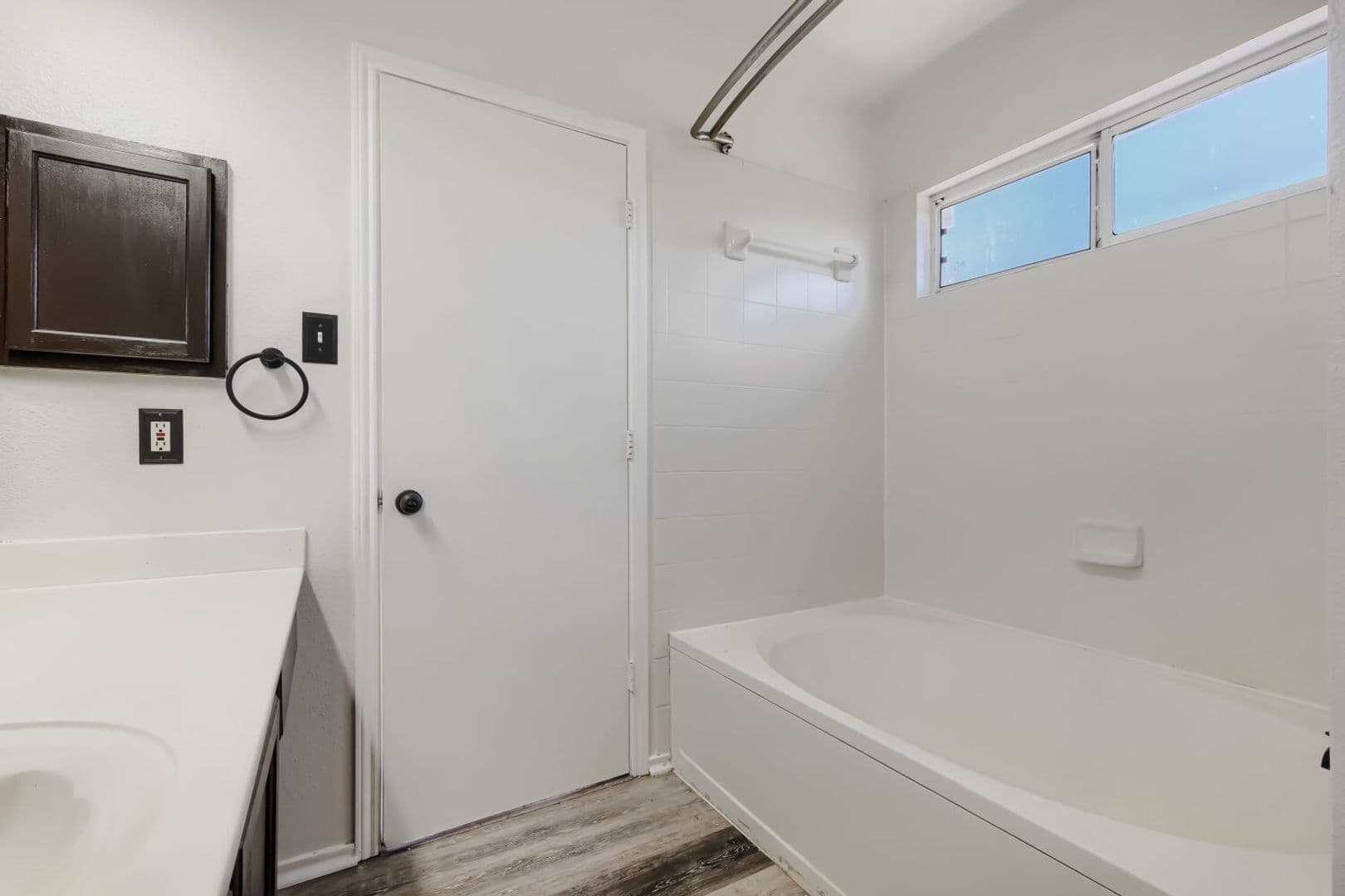 San Antonio House: 5635 Midcrown Dr