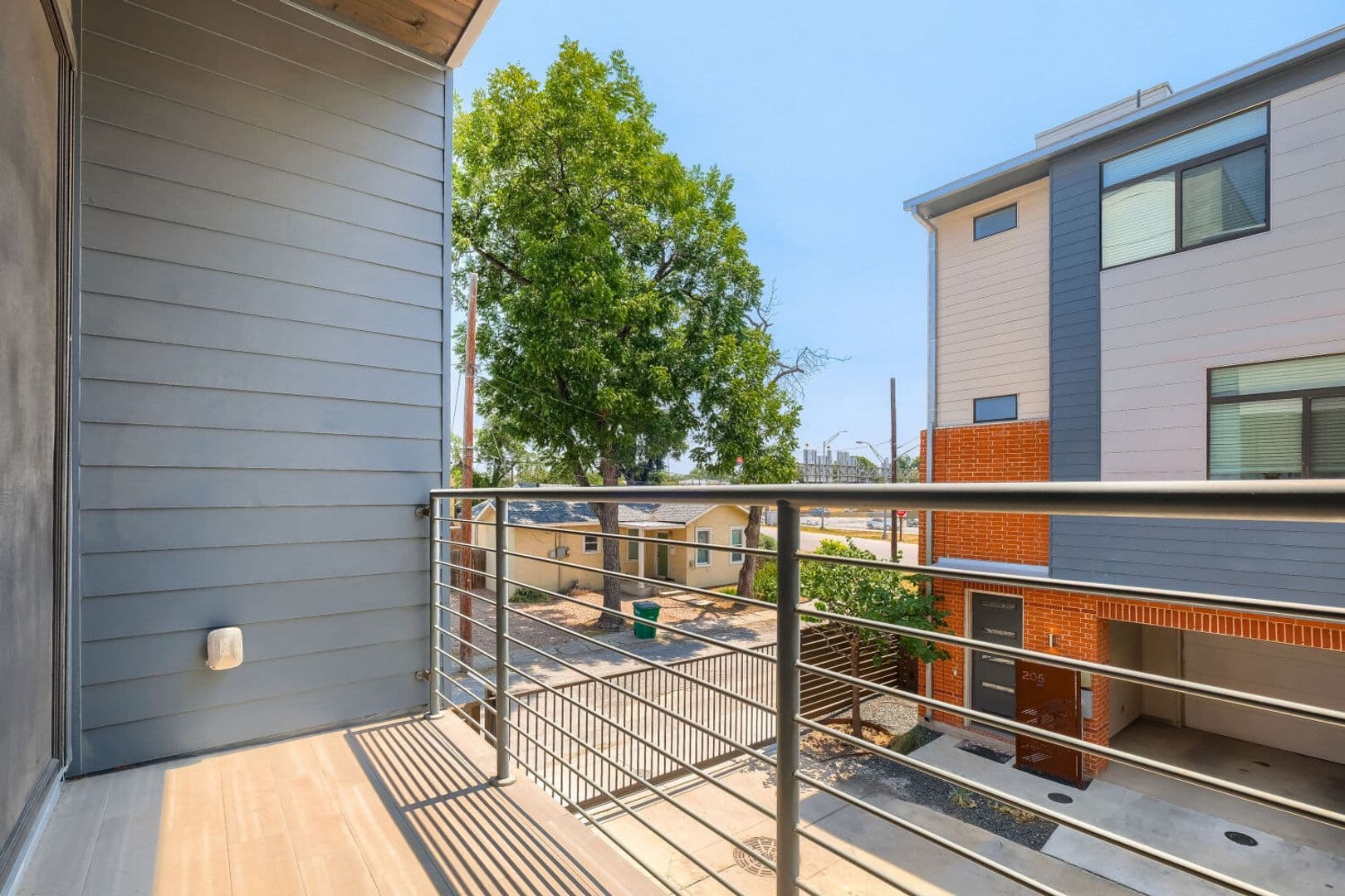 San Antonio House: 1606 N Hackberry, Unit 304