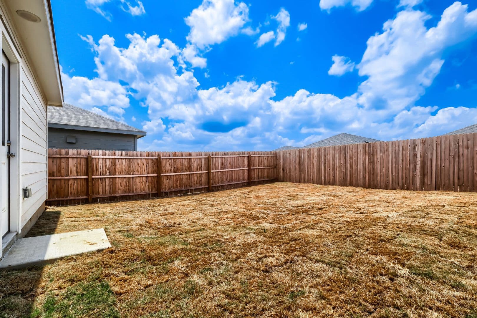 Elmendorf House: 6829 Chert Chase