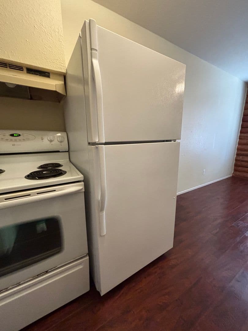 Bandera Apartment: 234 San Angelo St
