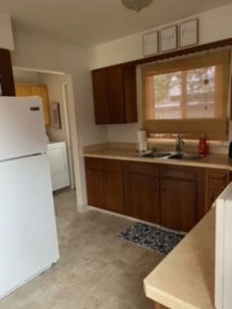 Billings Apartment: 1510 Ave E