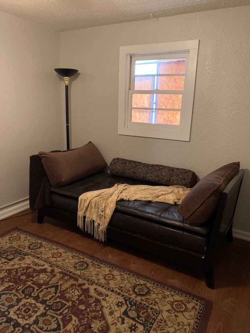 Billings Apartment: 318 Miles Ave.