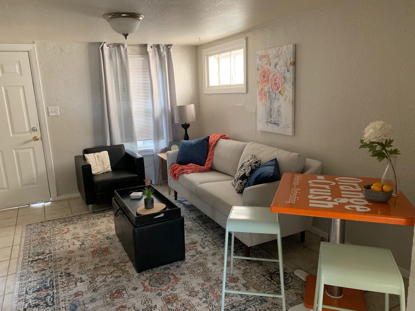 Billings Apartment: 318 Miles Ave.