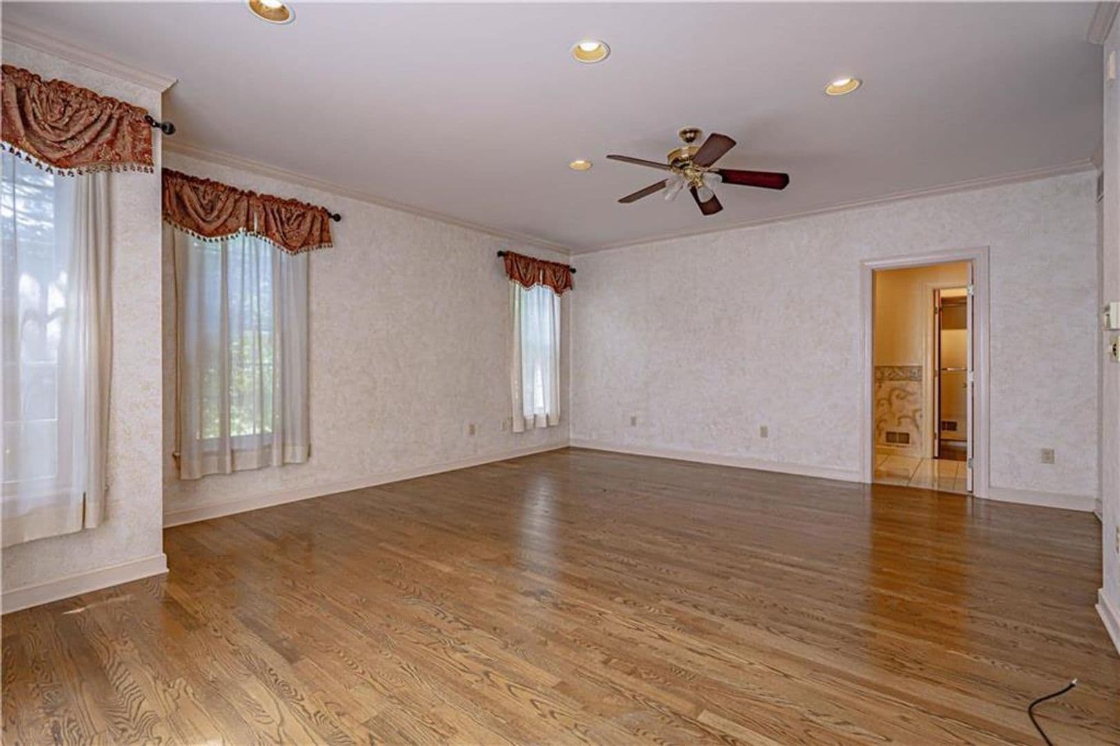 Bethlehem House: 3475 Manor Road