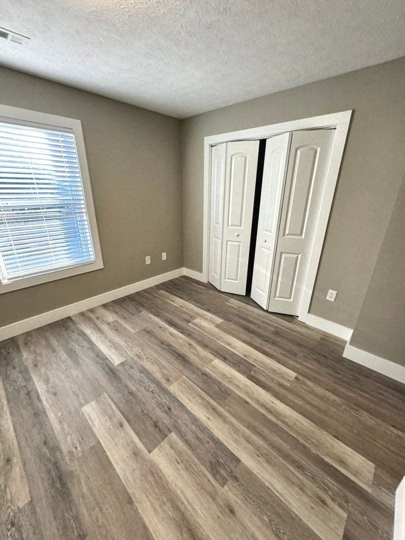Bloomington Apartment: 2611 N. Walnut Street