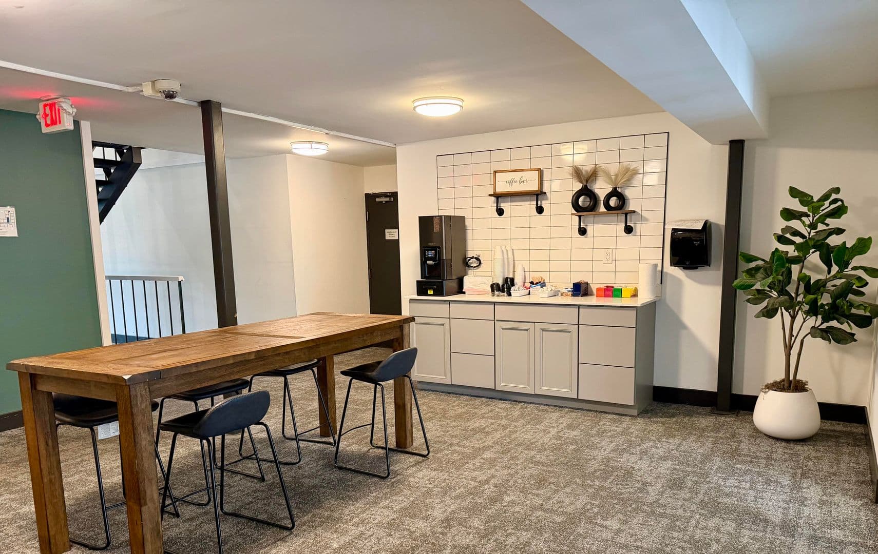 Bloomington Apartment: 430 S. Dunn Street