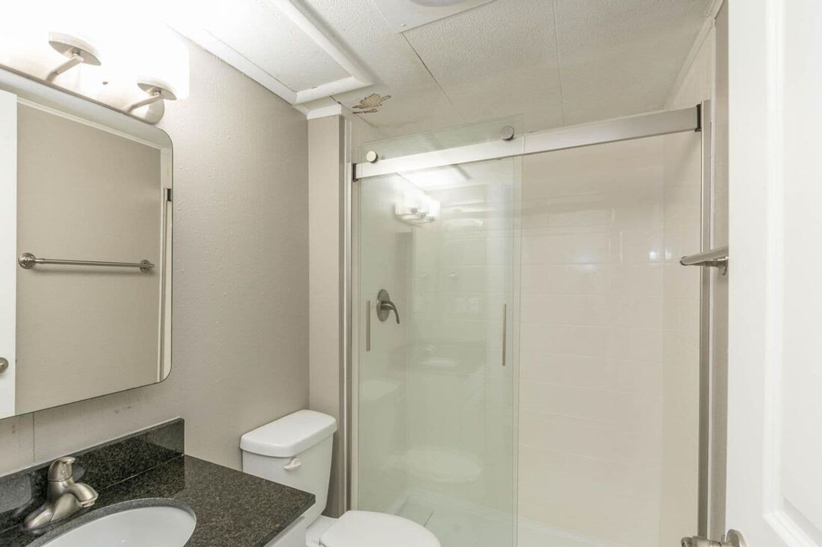 Bloomington Apartment: 801 & 809 East Hunter Ave