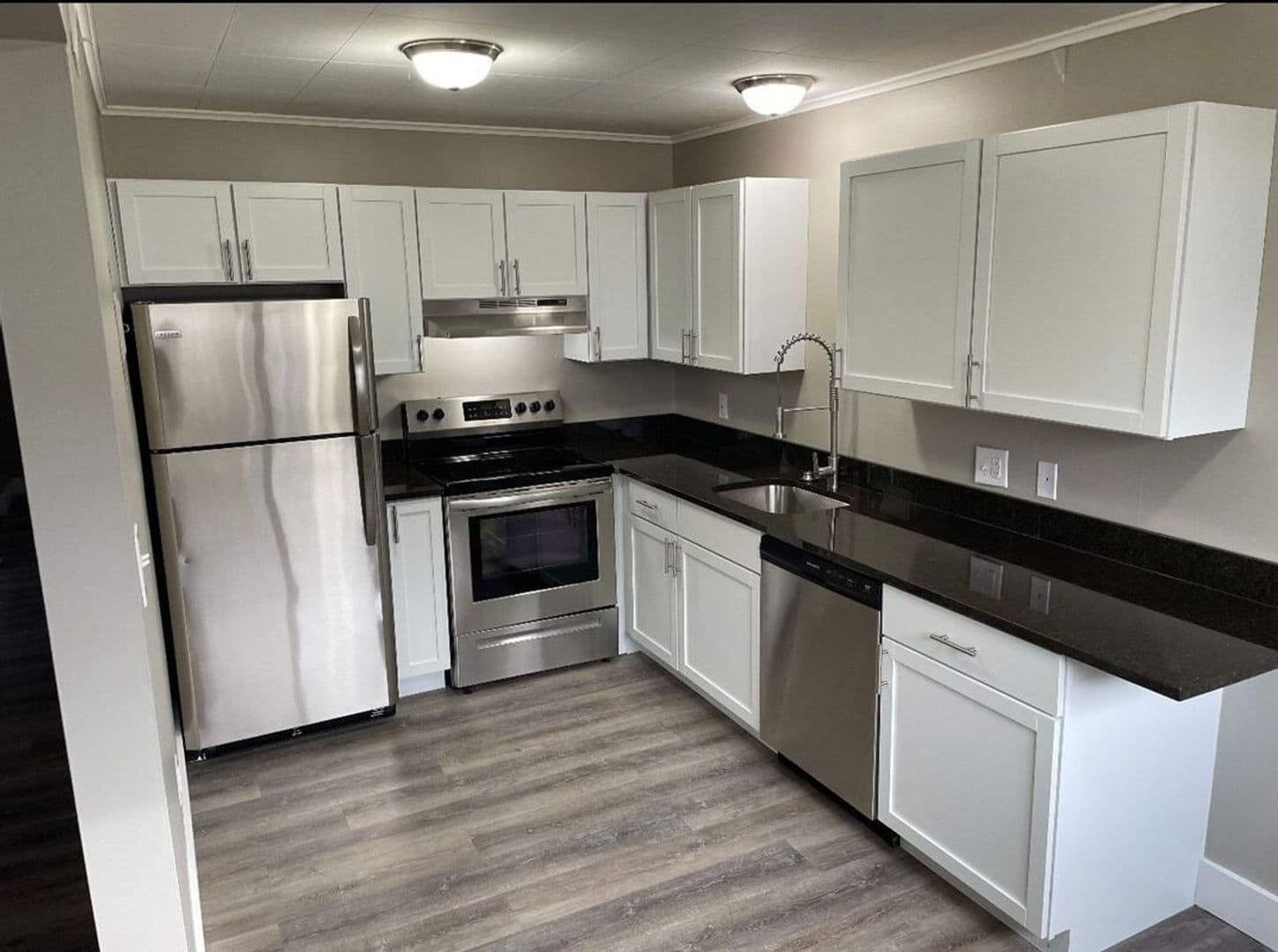 Bloomington Apartment: 902 Maxwell Terrace