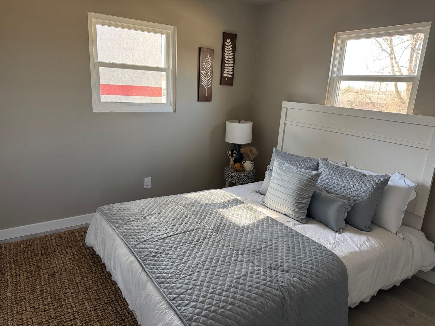 Bloomington Apartment: 2430 West 3rd Street