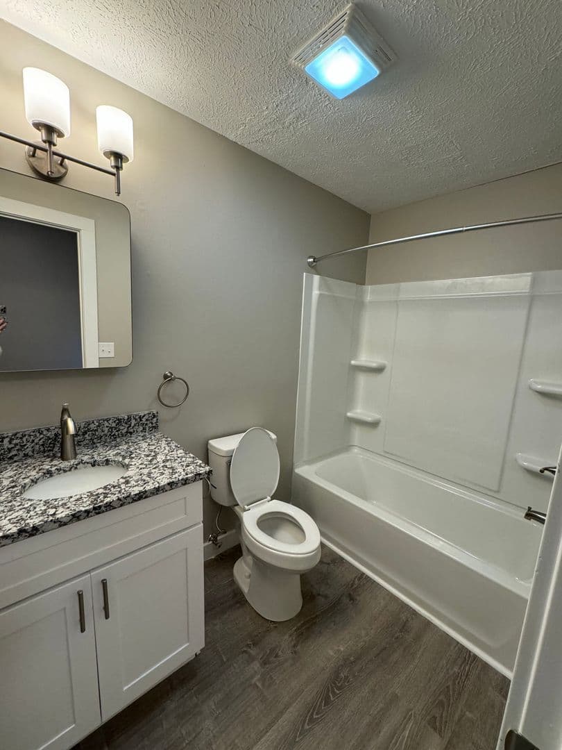 Bloomington Apartment: 2611 N. Walnut Street