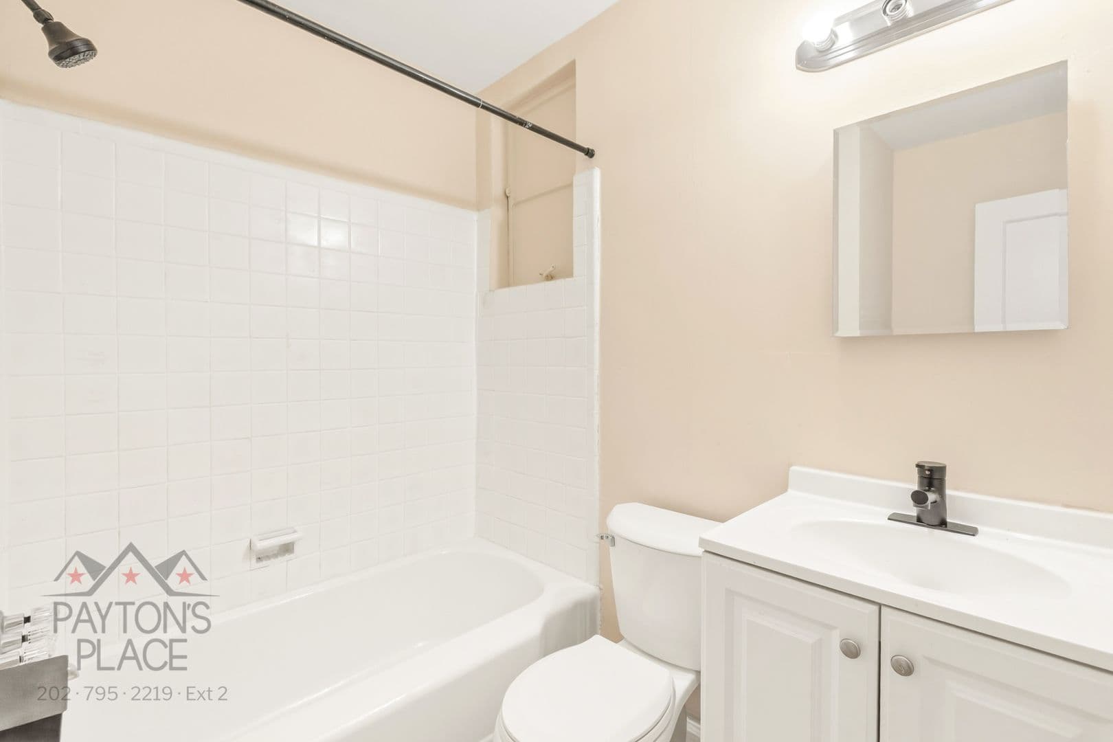 Washington Apartment: 1813 Maryland Ave NE
