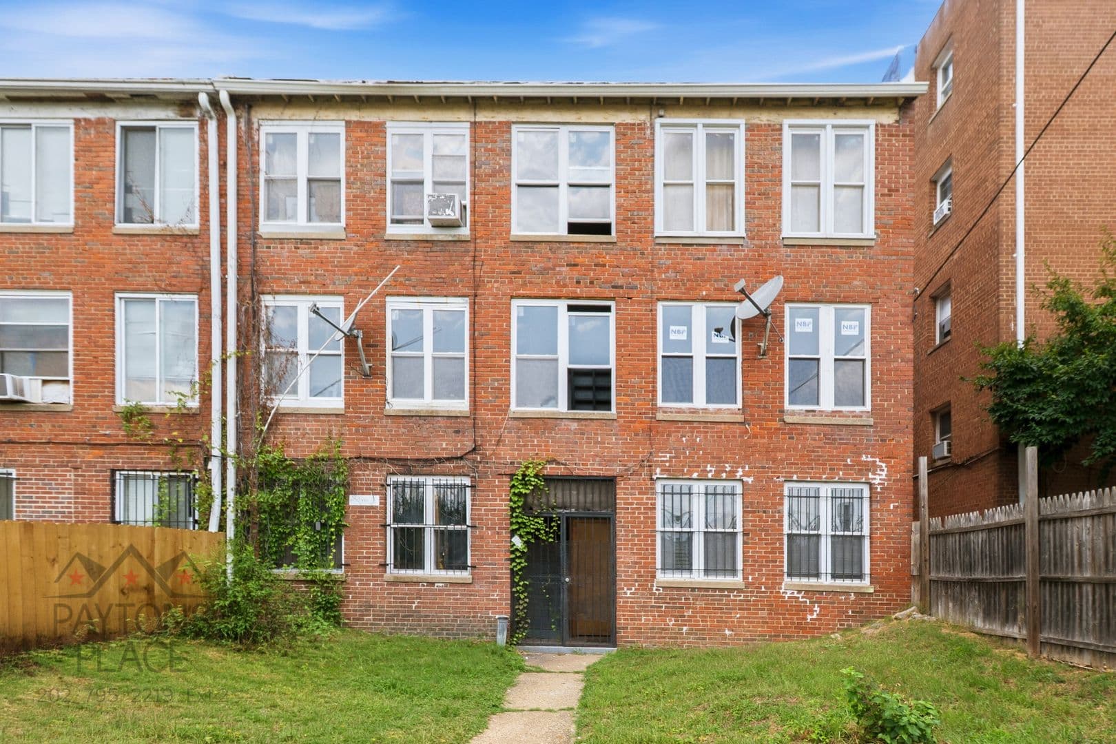 Washington Apartment: 1813 Maryland Ave NE