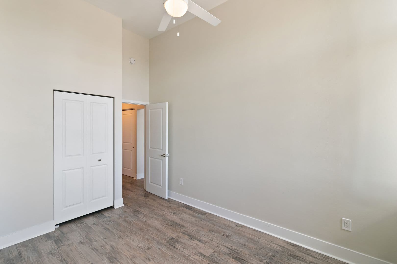 Detroit Apartment: 10 West Adams Avenue