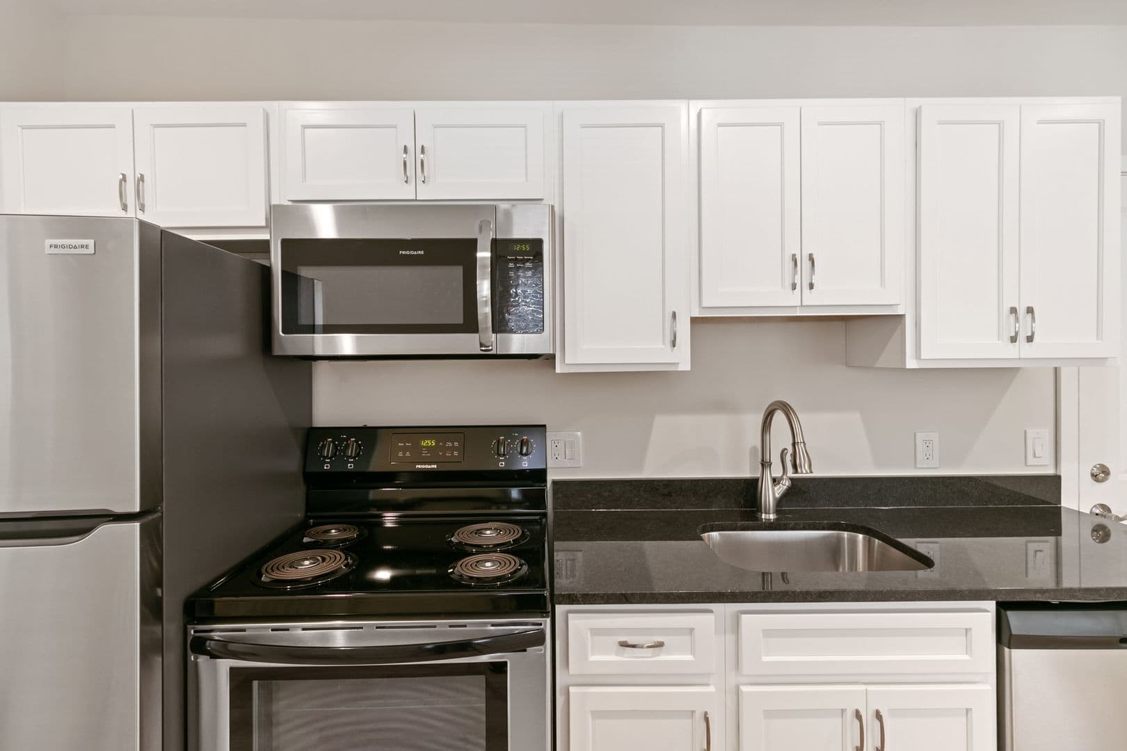 Royal Oak Apartment: 315-333 East Eleven Mile Road