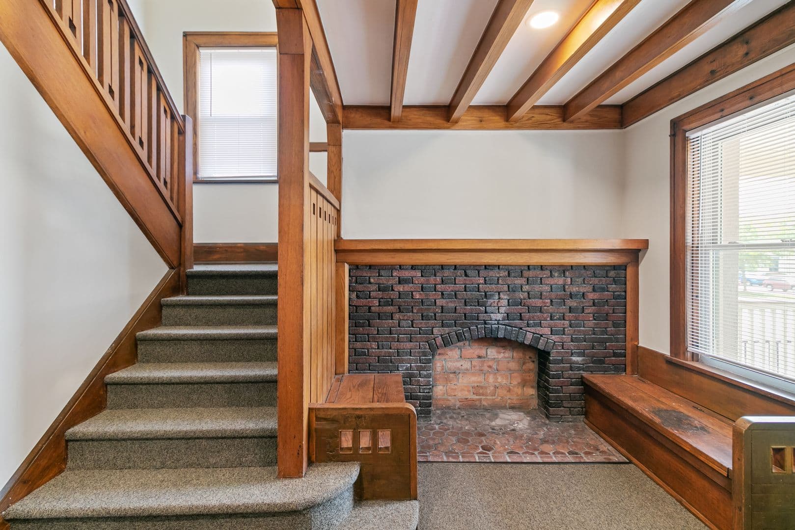 Royal Oak Apartment: 315-333 East Eleven Mile Road