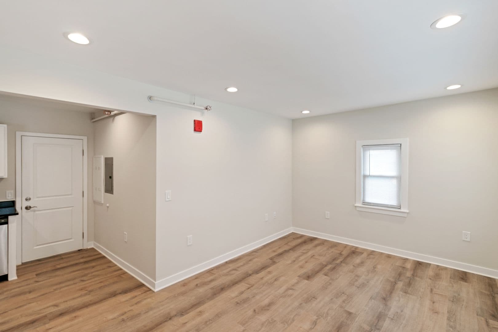 Royal Oak Apartment: 315-333 East Eleven Mile Road
