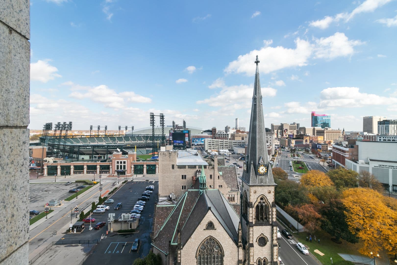 Detroit Apartment: 10 West Adams Avenue