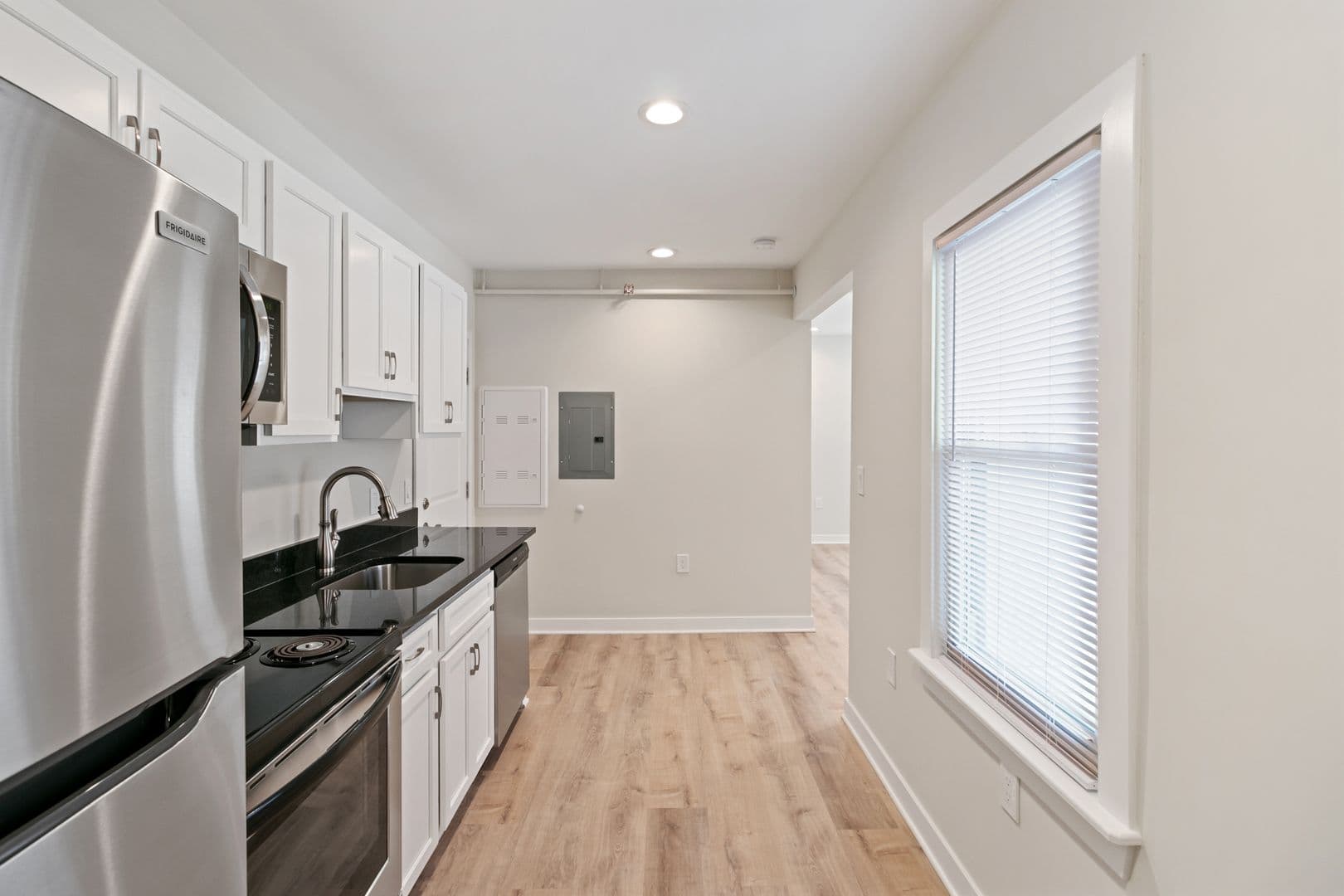Royal Oak Apartment: 315-333 East Eleven Mile Road