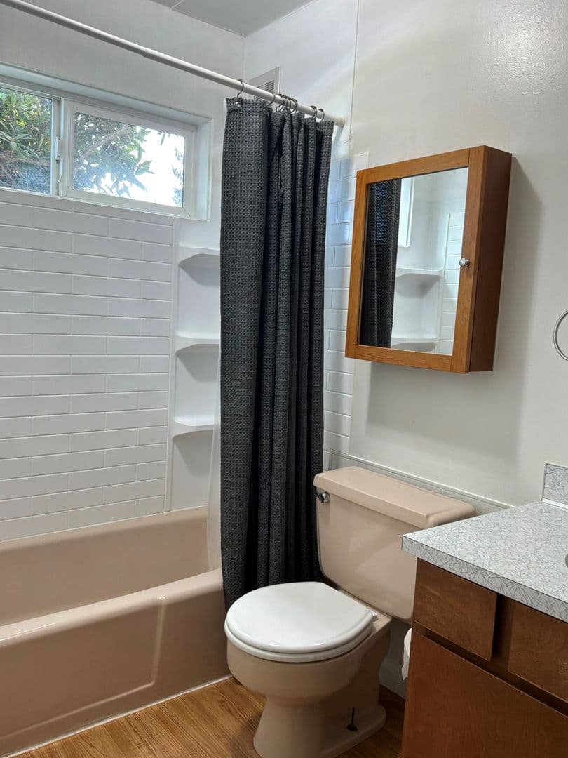 Port Angeles Apartment: 236 E Lauridsen Blvd