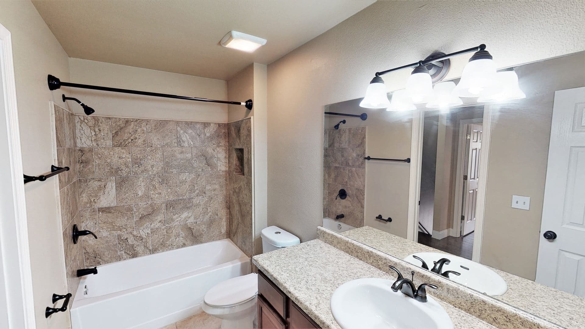 Fayetteville Townhome: 2068 HoneySuckle Lane