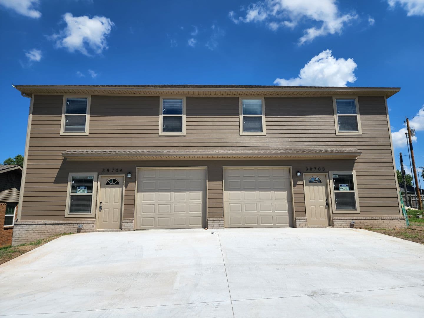 Springdale Apartment: 3801A Windwood Lane