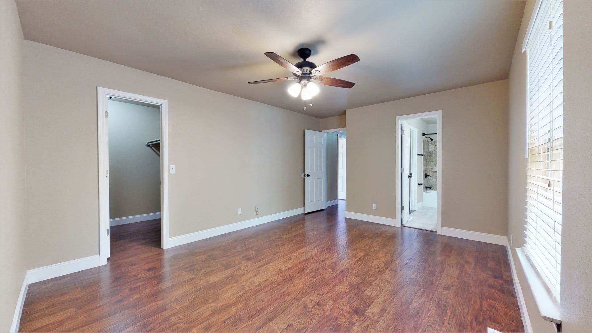 Fayetteville Townhome: 2068 HoneySuckle Lane