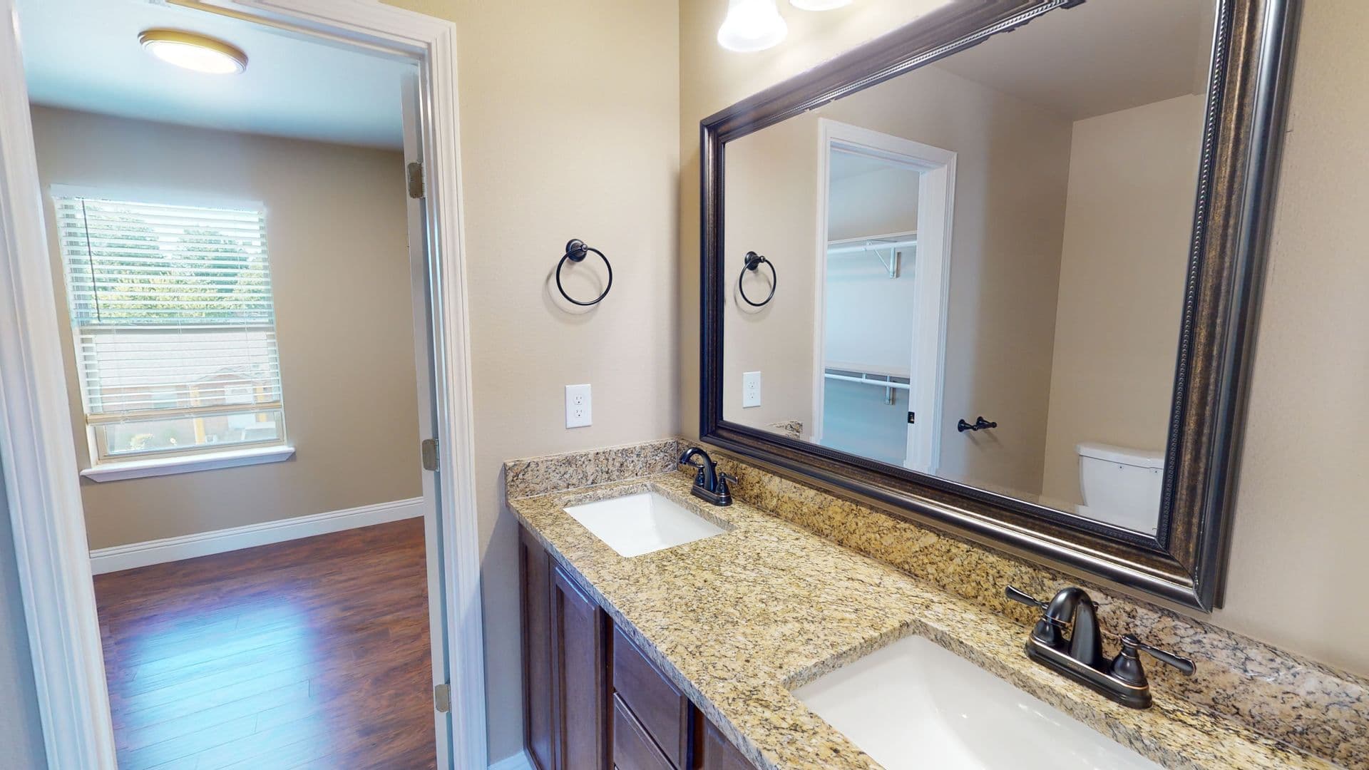 Springdale Apartment: 3801A Windwood Lane