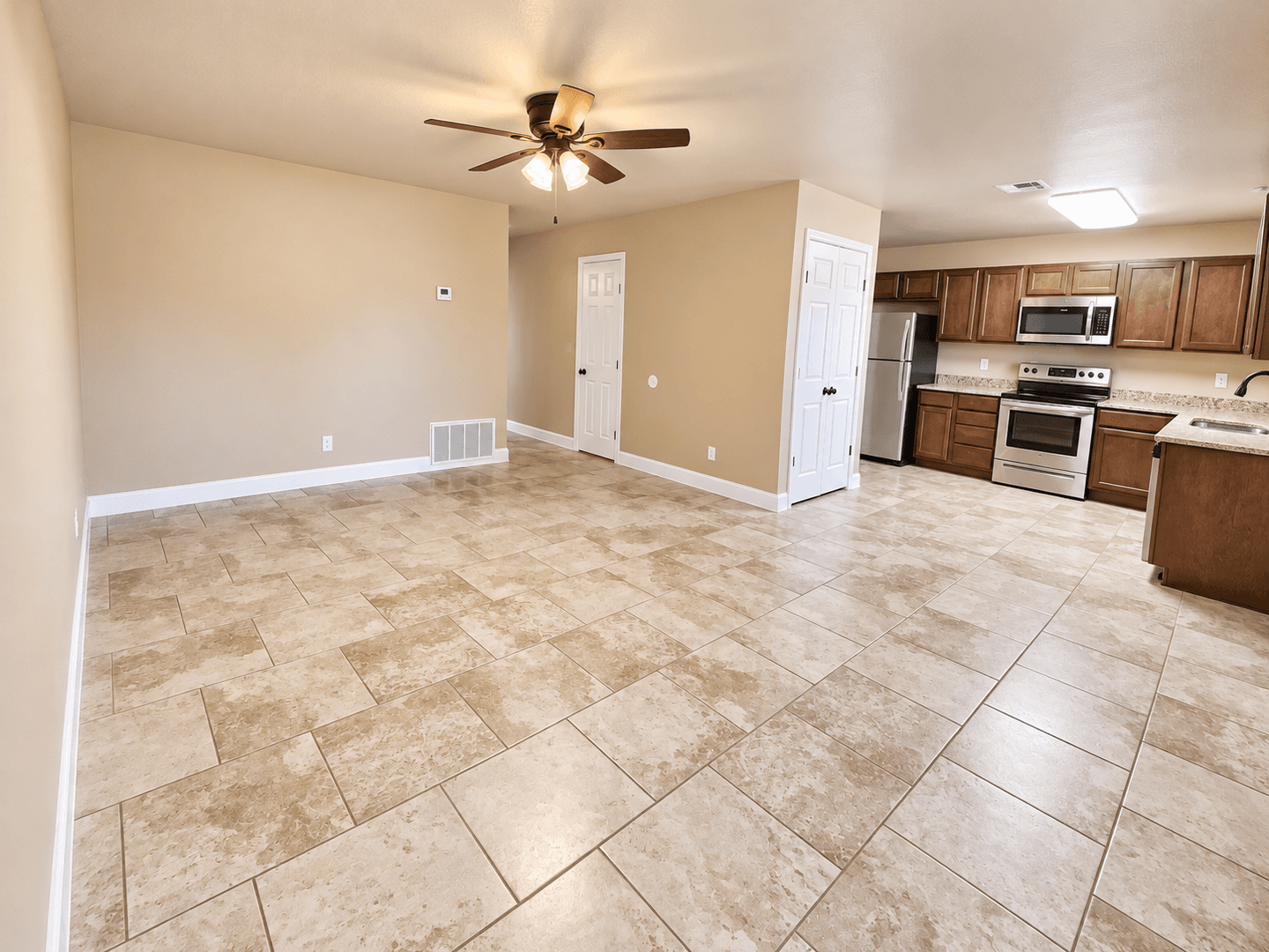 Farmington Townhome: 139 Northaven Street