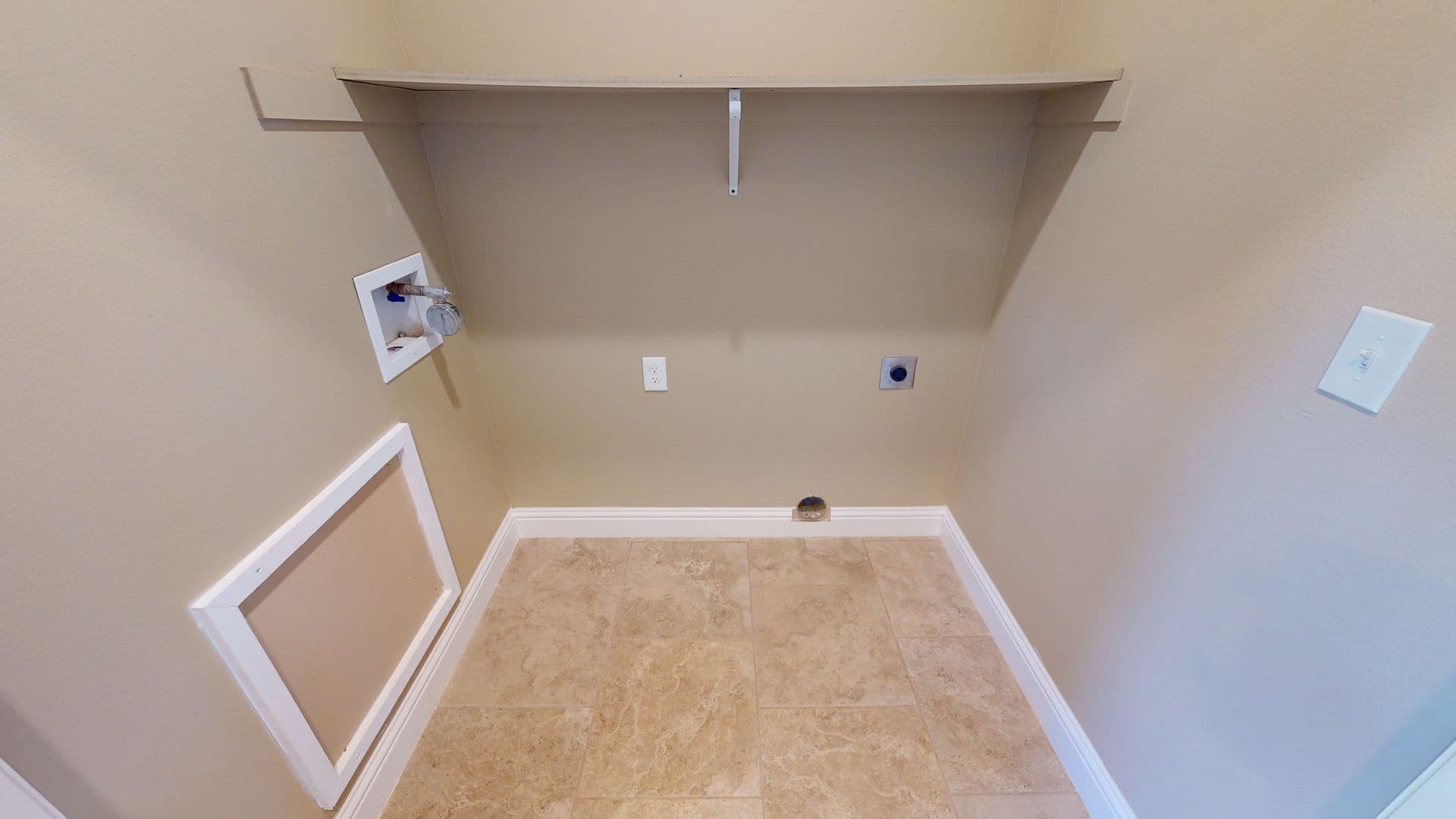 Springdale Apartment: 3801A Windwood Lane