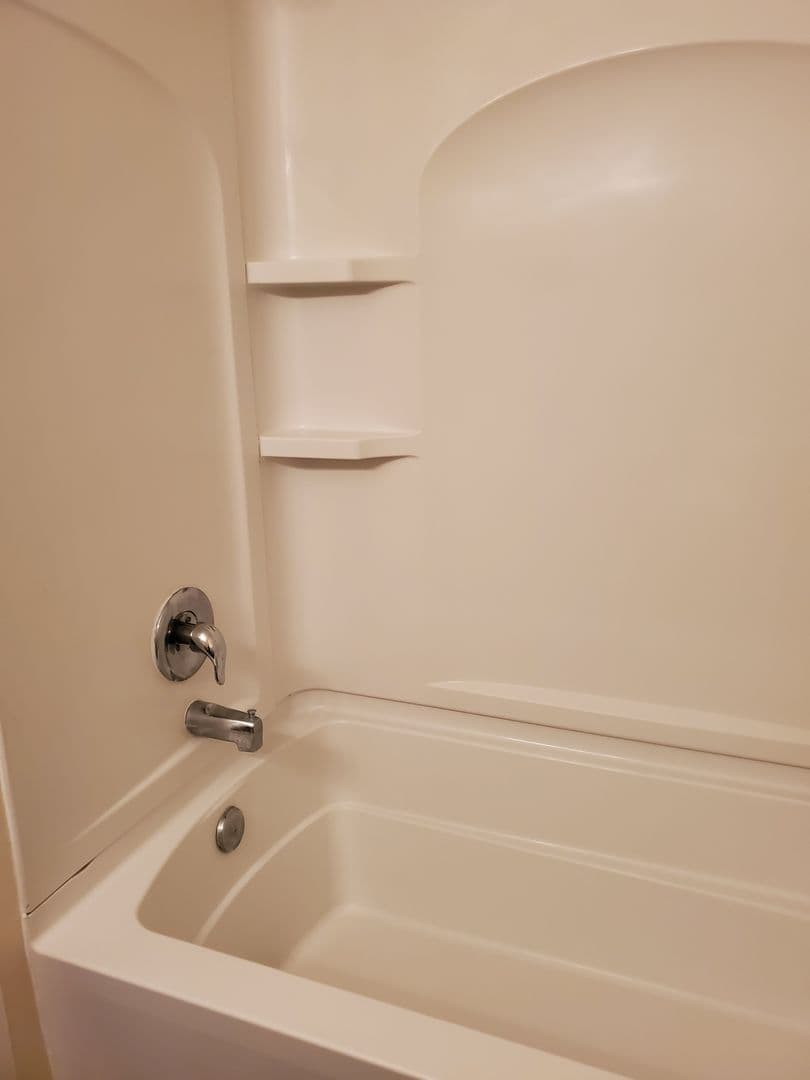 Crete Apartment: 520 Kingwood