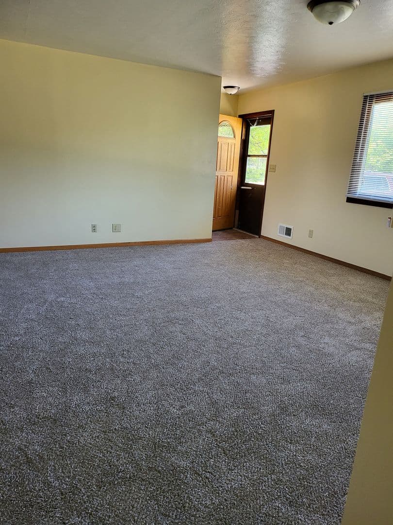 Crete House: 705 East 24th