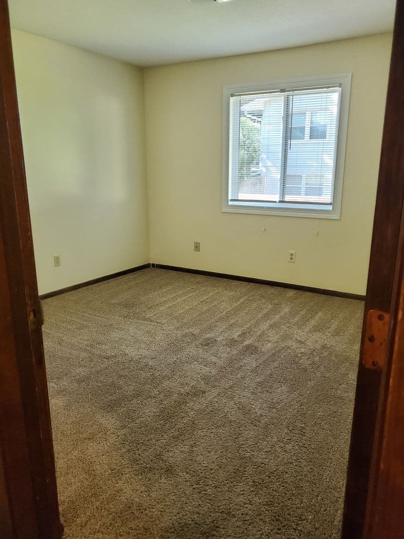 Crete Apartment: 520 Kingwood