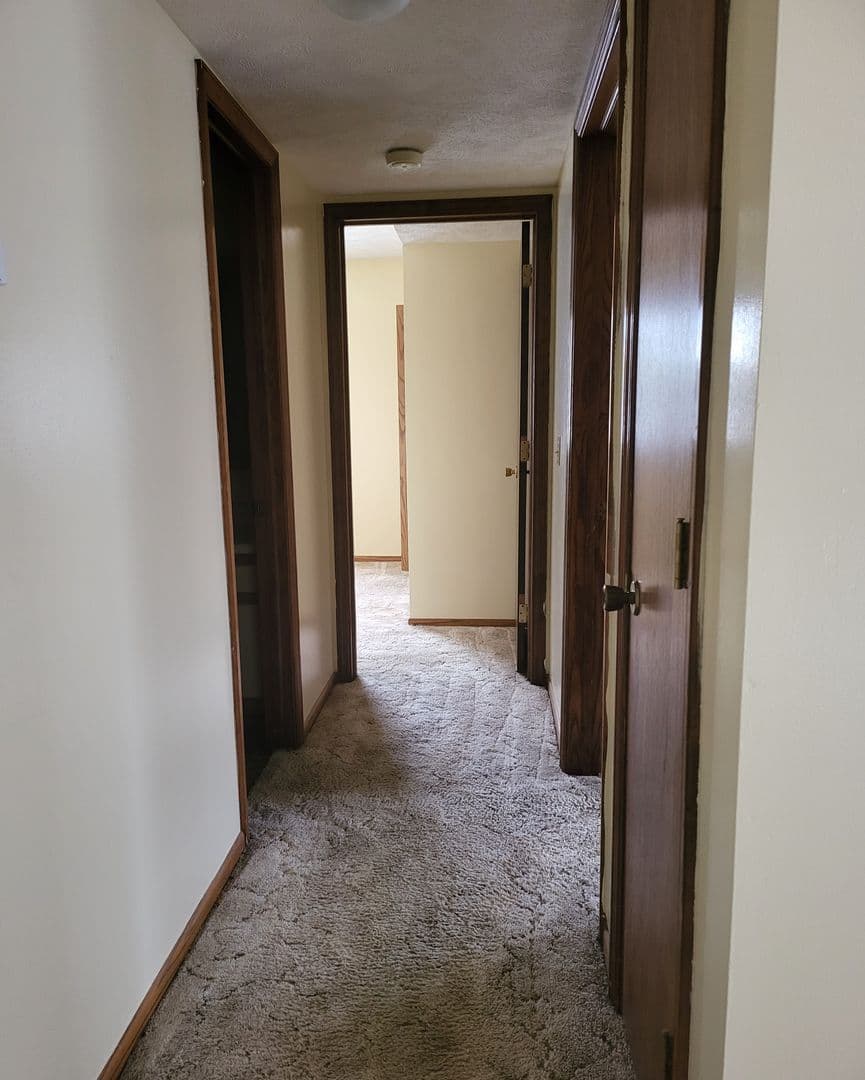 Crete Apartment: 1345 Kingwood